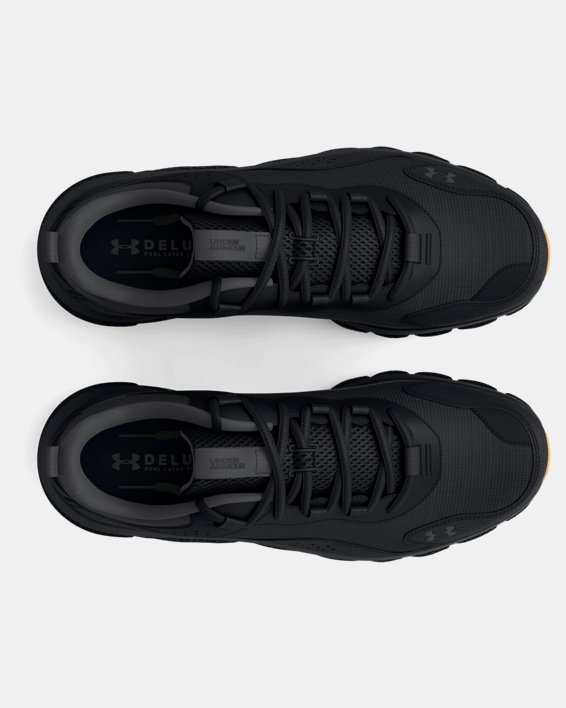 Men's UA Charged Verssert Running Shoes, Black, pdpMainDesktop image number 2